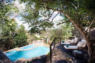 Serena Mivumo River Lodge